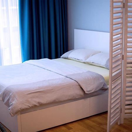 Boulevard Studio Apartment Novi Sad Eksteriør billede