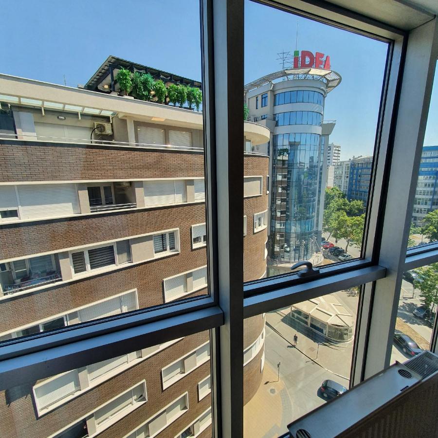 Boulevard Studio Apartment Novi Sad Eksteriør billede