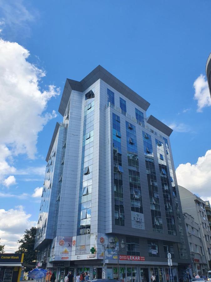 Boulevard Studio Apartment Novi Sad Eksteriør billede