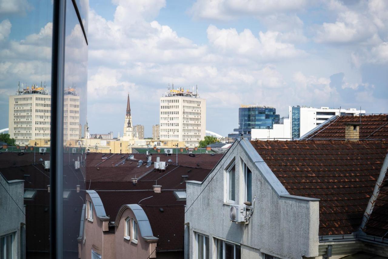 Boulevard Studio Apartment Novi Sad Eksteriør billede